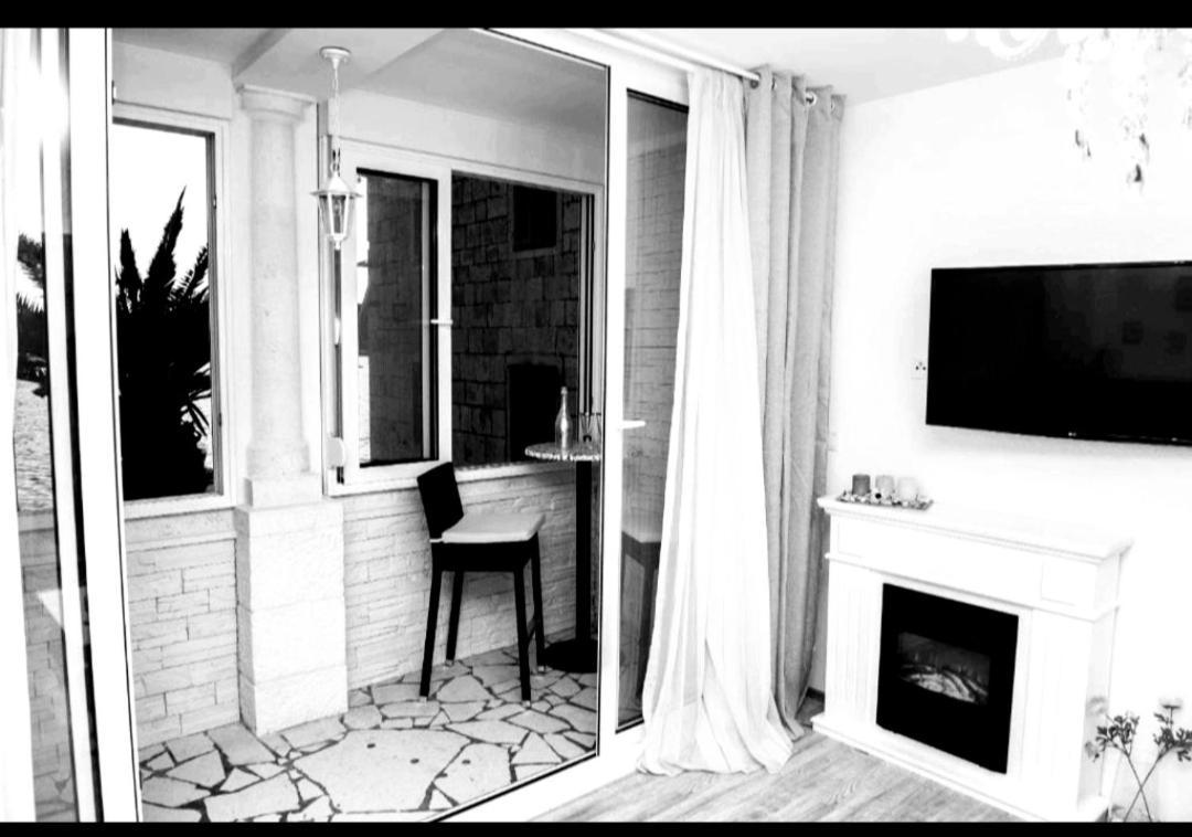 Apartman Cezar2 Rogoznica  Esterno foto